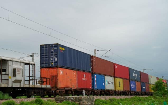 India adds a billion dollars to China exports, US shipments up 22% despite tariffs