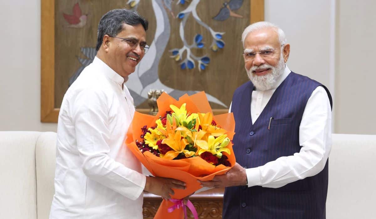 Chief Minister of Tripura meets Prime Minister