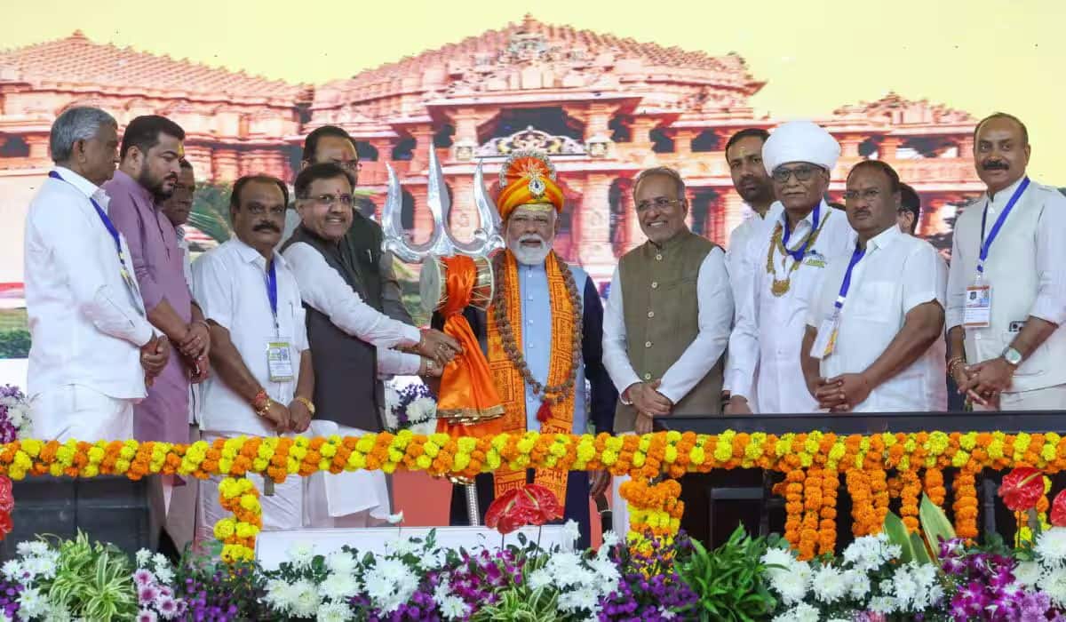 PM Modi addresses the Somnath Swabhiman Parv in Somnath, Gujarat