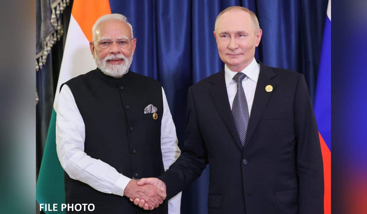 President Putin conveys warm wishes on Prime Minister’s birthday
