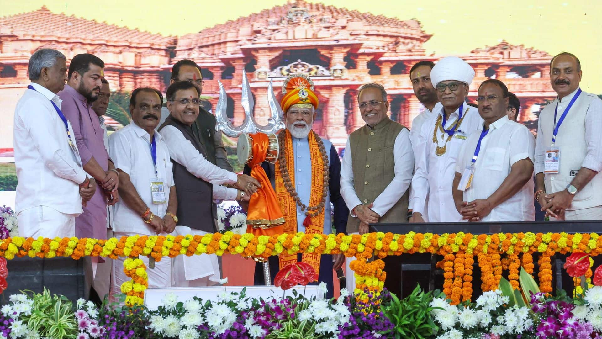 PM Modi addresses the Somnath Swabhiman Parv in Somnath, Gujarat