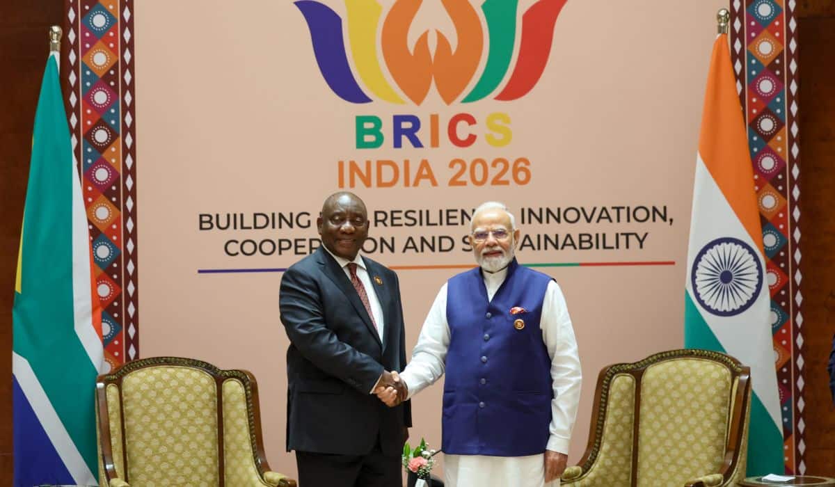 Prime Minister meets with the President of South Africa on the sidelines of the BRICS Summit in New Delhi