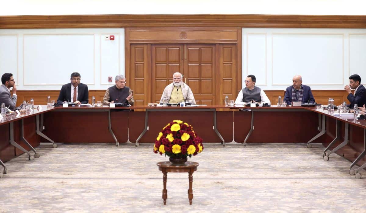 PM Modi chairs Roundtable with Indian AI Start-Ups