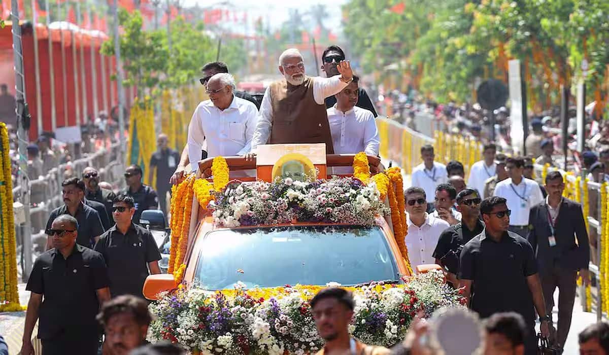 PM visits Somnath Temple, terms the 75th anniversary of its rebuilding a milestone in Bharat's civilisational journey
