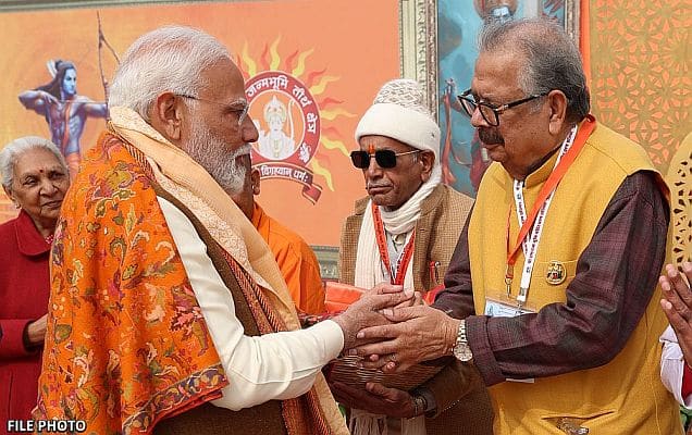 Prime Minister condoles demise of Shri Vimalendra Mohan Pratap Mishra