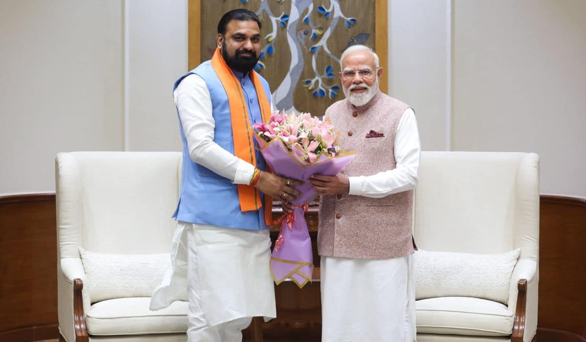 Chief Minister of Bihar meets Prime Minister