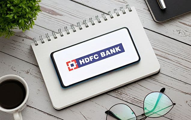 India's Banking Sector Sees Significant Credit and Deposit Growth