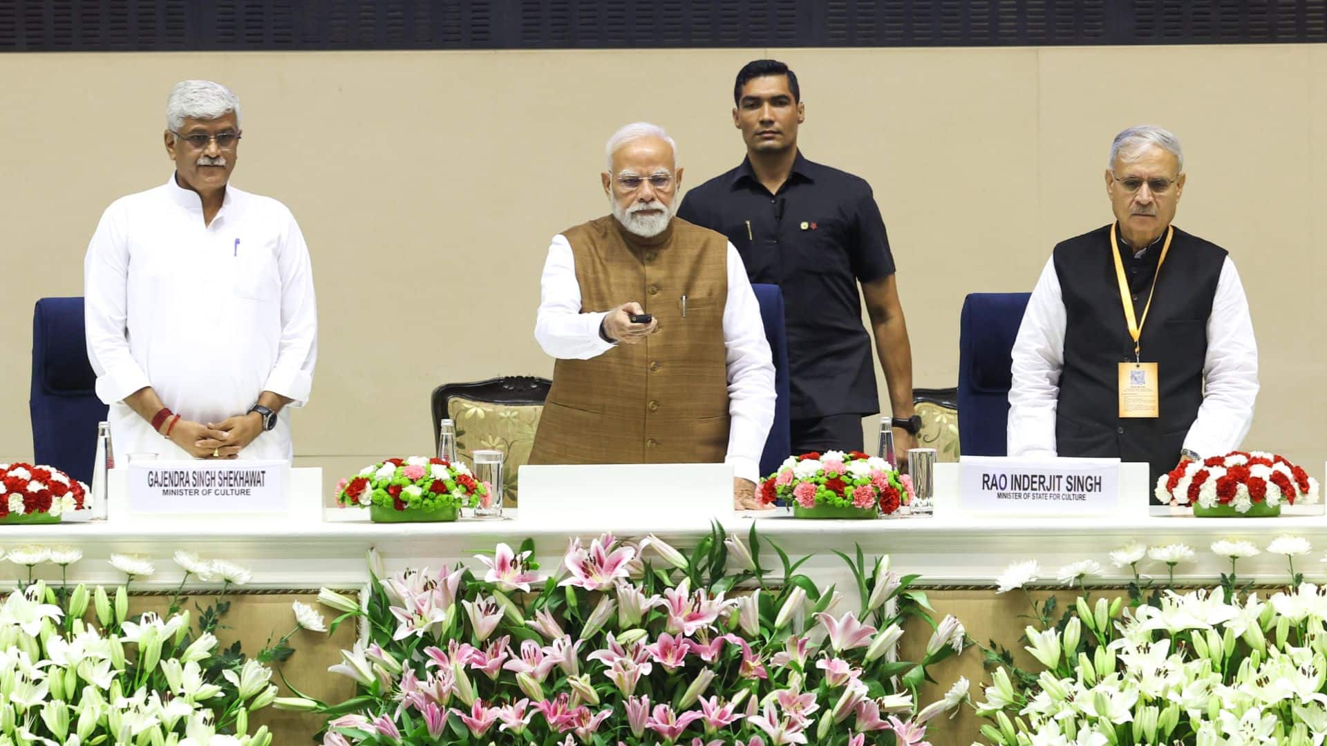 પ્રધાનમંત્રી શ્રી નરેન્દ્ર મોદીએ નવી દિલ્હીમાં જ્ઞાન ભારતમ પર આંતરરાષ્ટ્રીય પરિષદને સંબોધિત કરી