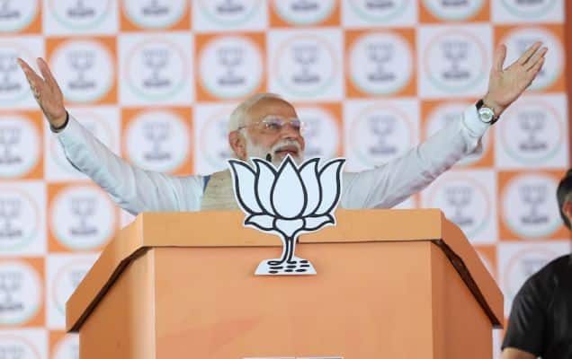 'Eisob cholbe na': PM Modi says TMC has become carbon copy of Left in Murshidabad rally 