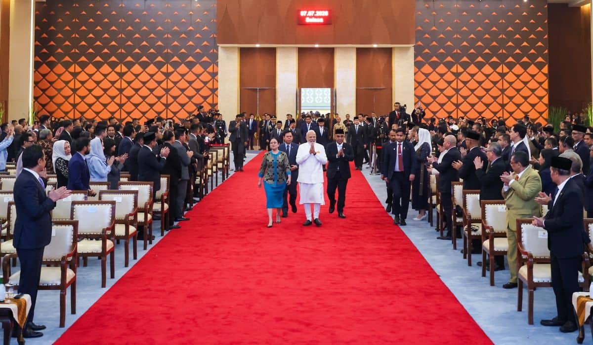 Prime Minister addresses the Parliament of Indonesia 