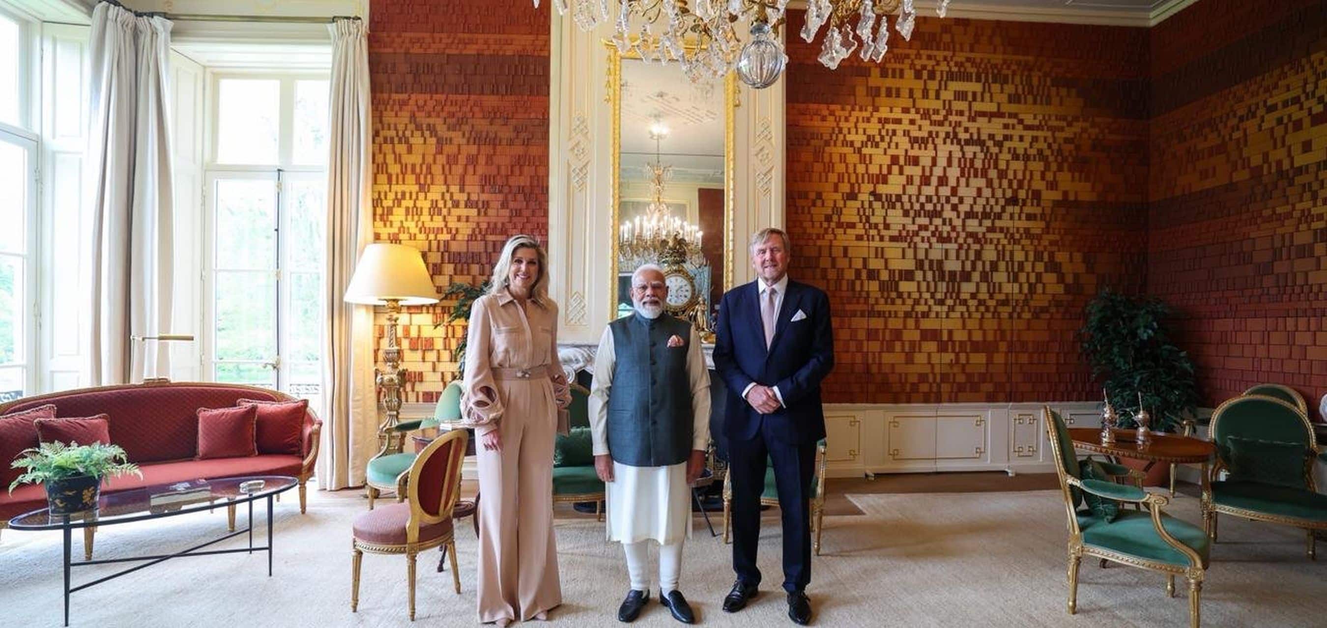 Prime Minister calls on Their Majesties King Willem-Alexander and Queen Máxima of the Netherlands