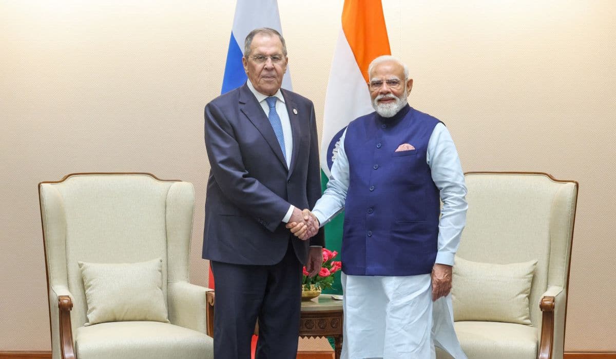 Russia’s Foreign Minister calls on Prime Minister Shri Narendra Modi