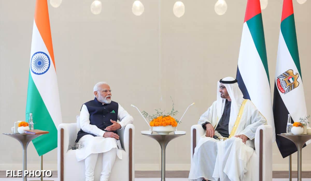 Prime Minister Shri Narendra Modi speaks with the President of the UAE Sheikh Mohamed bin Zayed Al Nahyan