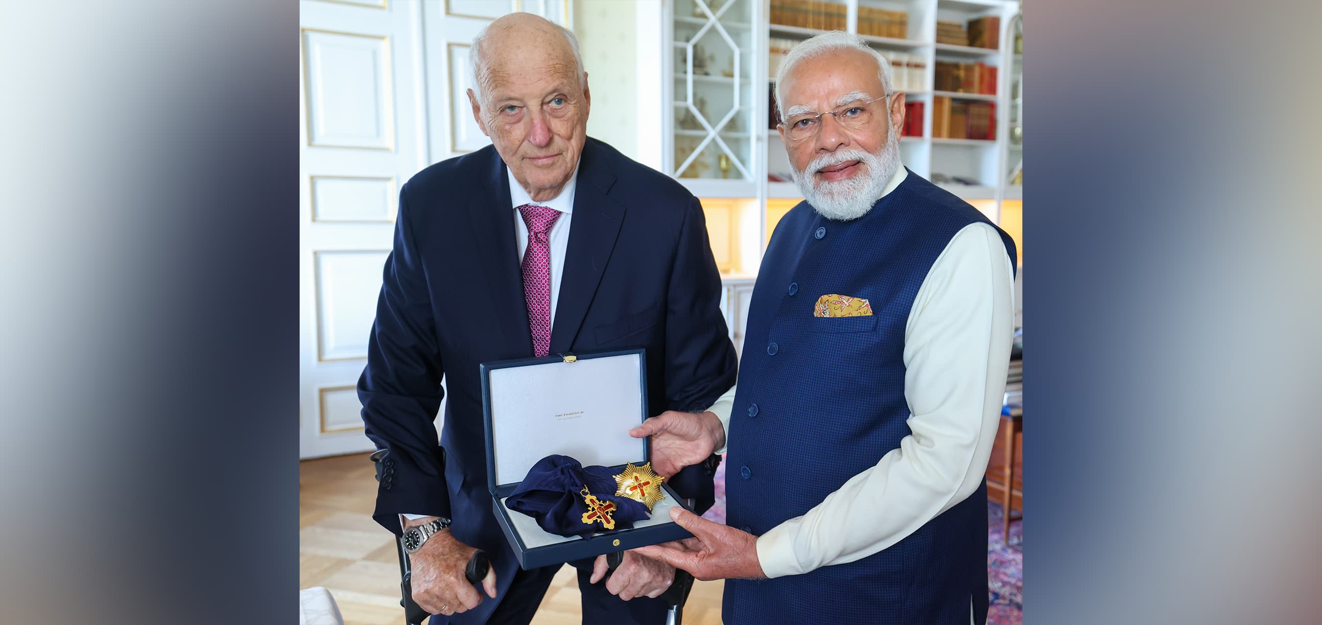 Prime Minister receives the Grand Cross of the Royal Norwegian Order of Merit