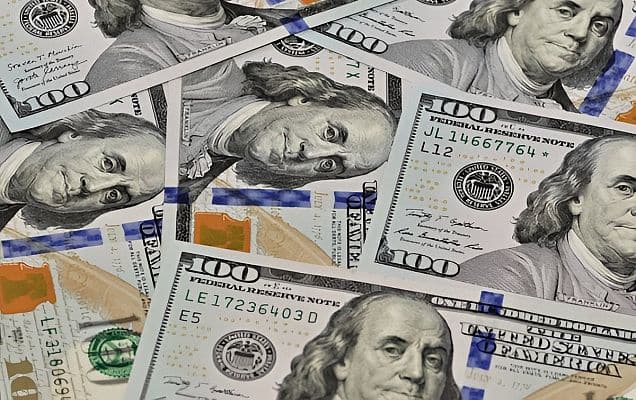 India's Forex Reserves Jump $3.83 Billion To $700.95 Billion: RBI Data