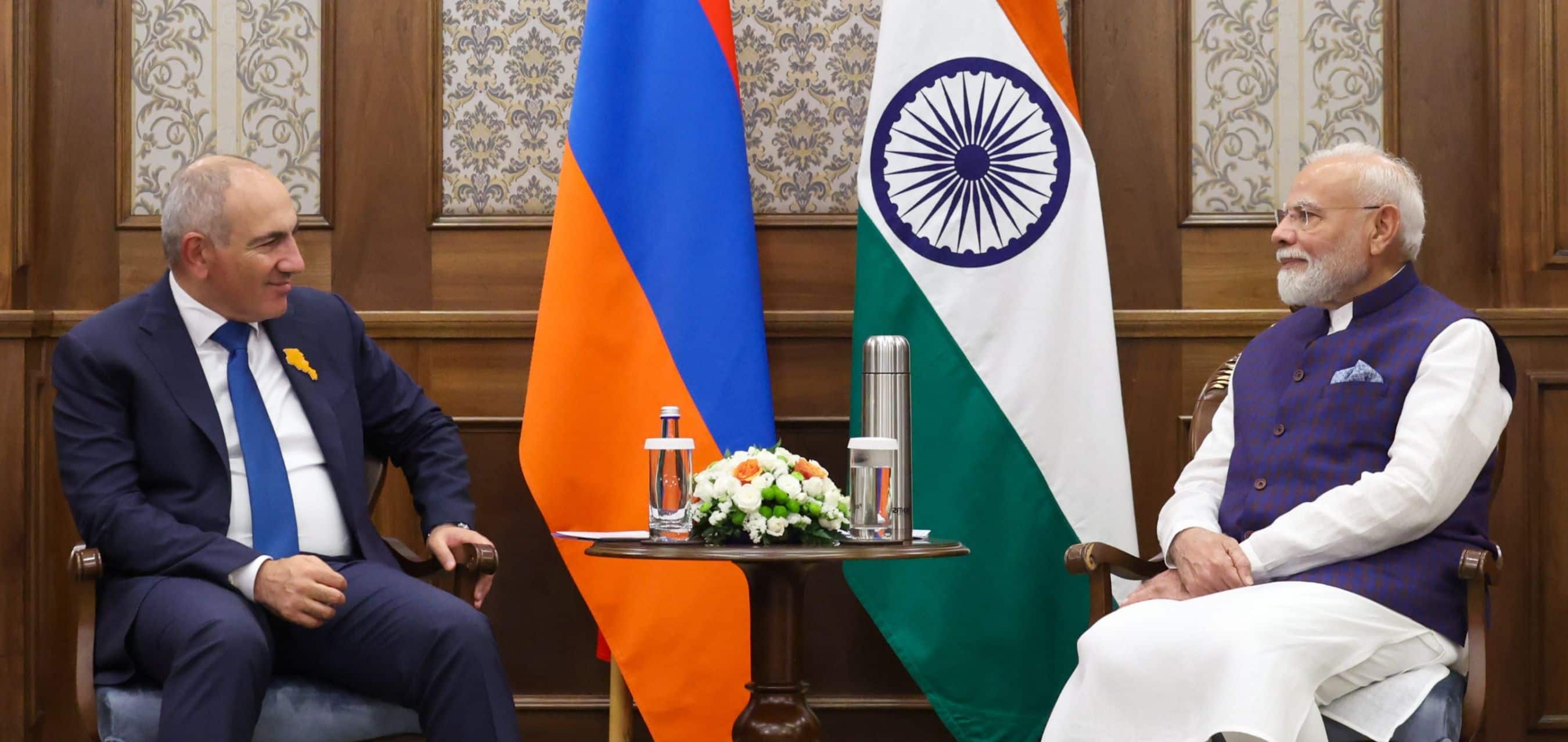 Prime Minister meets Prime Minister of the Republic of Armenia