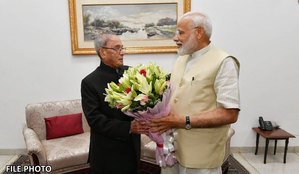 Prime Minister pays tribute to Shri Pranab Mukherjee on his birth anniversary