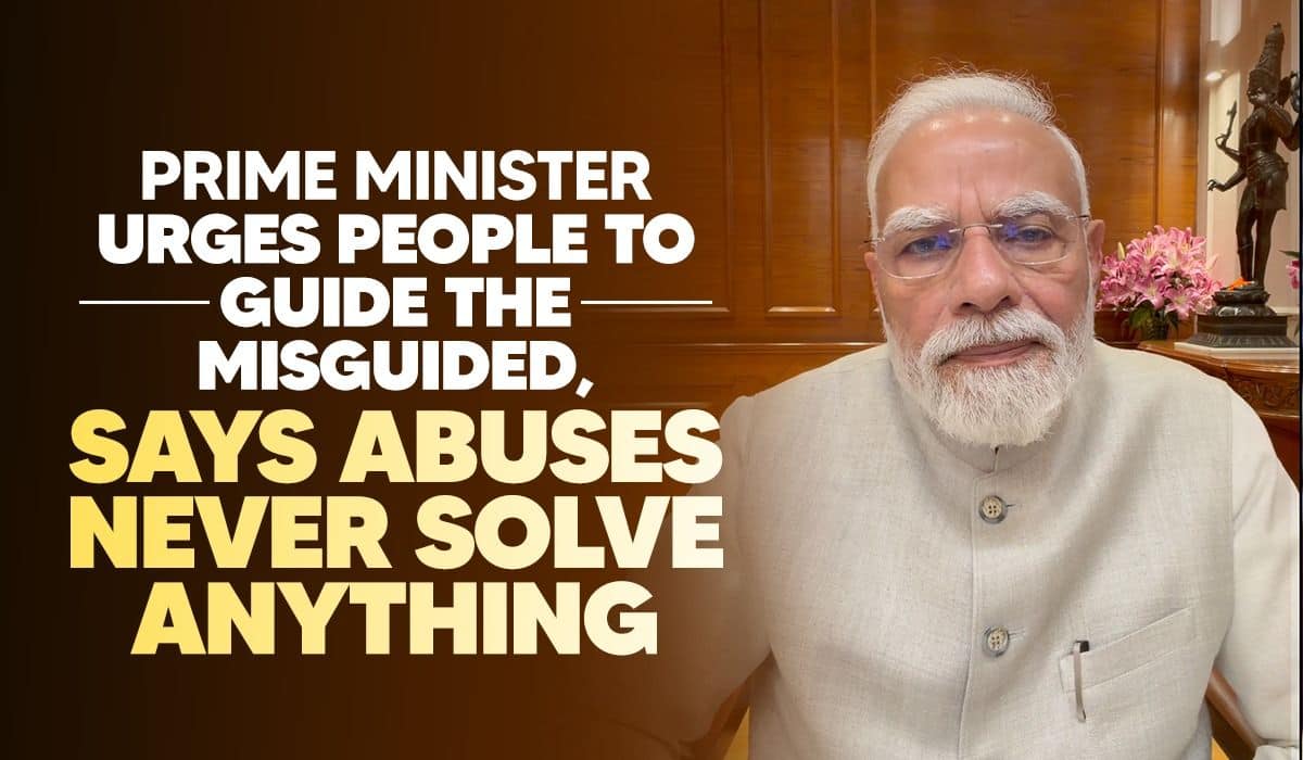 Prime Minister calls upon youth to work together, to work for Bharat