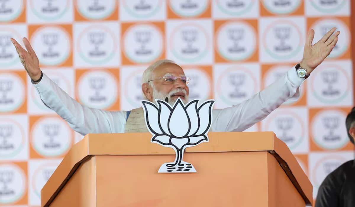 The BJP’s resolve is a declaration to end TMC’s jungle raj and syndicate rule: PM Modi in Jangipur, West Bengal