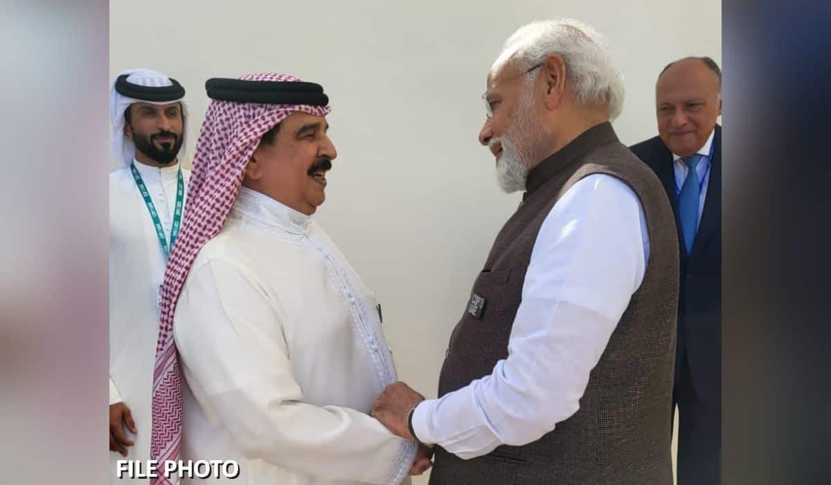 Prime Minister Speaks with King of Bahrain