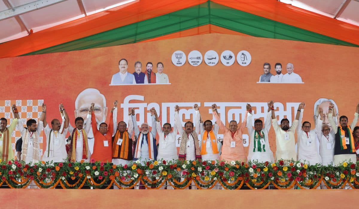 PM Modi addresses large public gatherings in Arrah and Nawada, Bihar