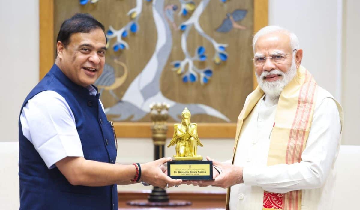 Chief Minister of Assam meets Prime Minister