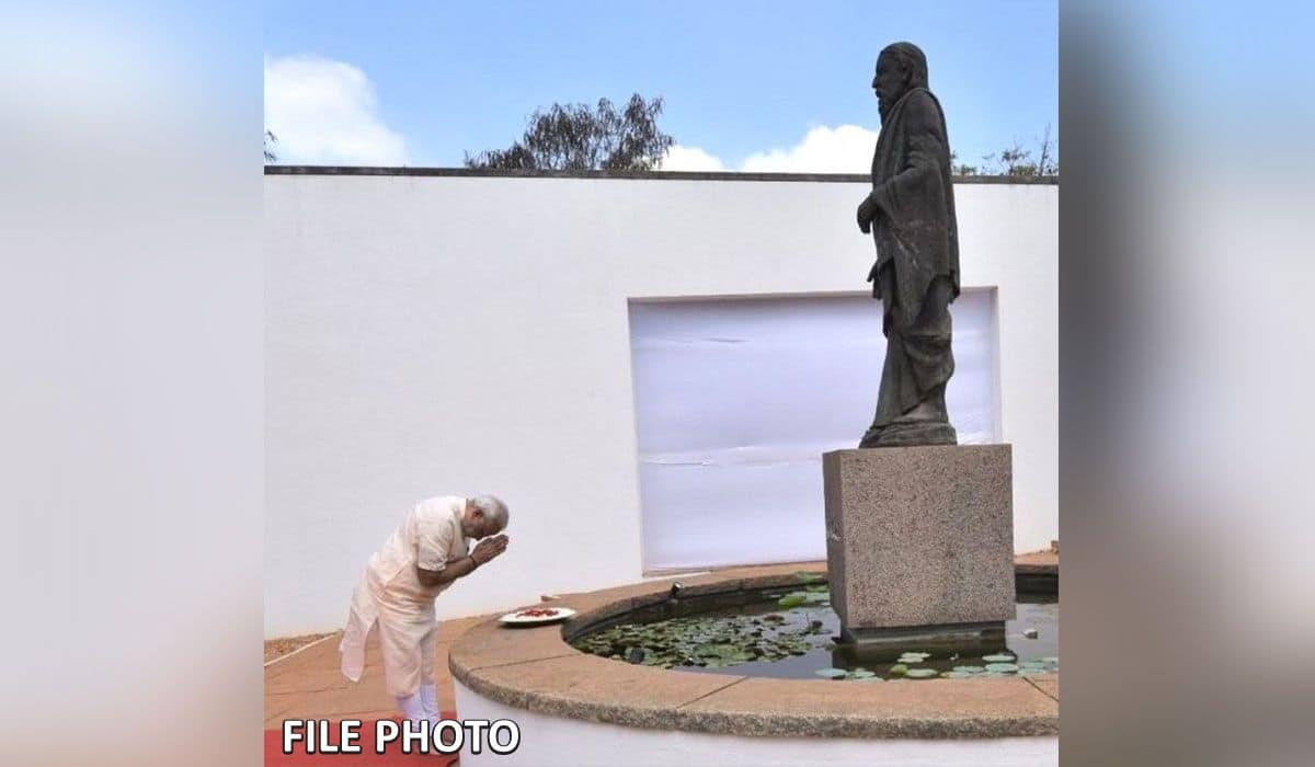 Prime Minister Narendra Modi pays tribute to Sri Aurobindo on his birth anniversary