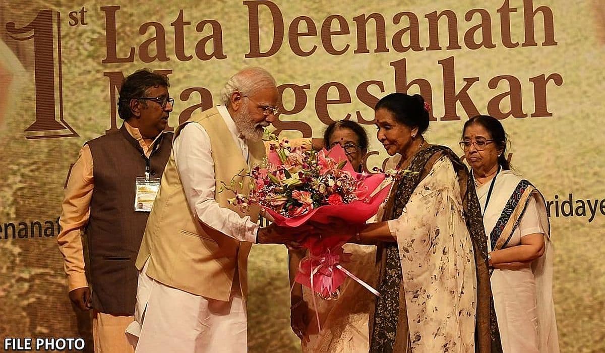 Prime Minister condoles the passing of iconic and versatile singer Asha Bhosle Ji