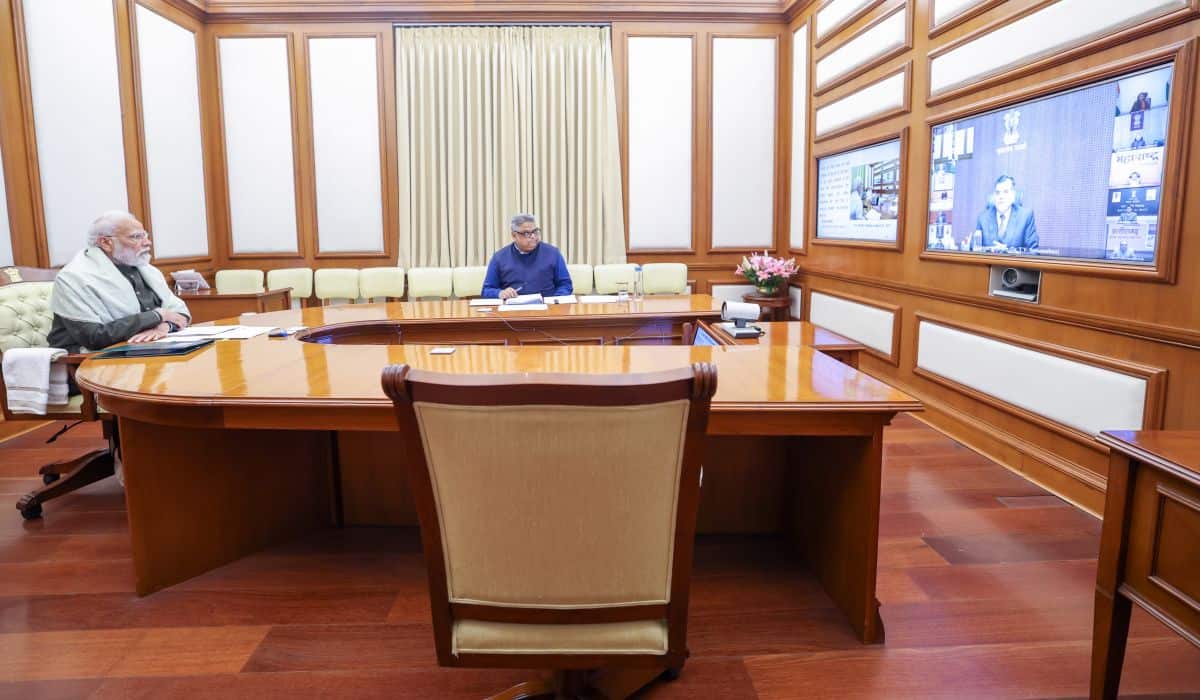 PM chairs 50th meeting of PRAGATI