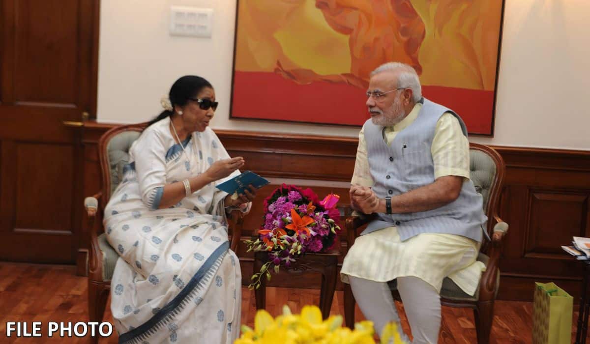 Prime Minister expresses deep concern over hospitalization of Asha Bhosle Ji