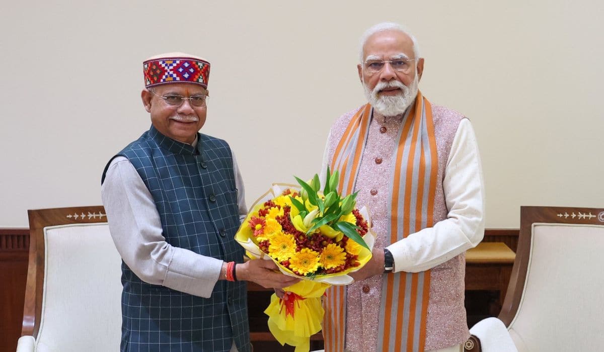 Himachal Pradesh Governor meets Prime Minister