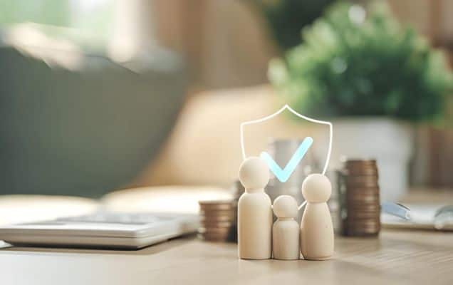 Life insurers' new business premium jumps 39% in April on GST boost