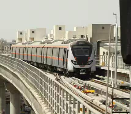 इन्फ्रास्ट्रक्चर के बढ़ते मानक: मध्यम वर्ग के लिए सुगम जीवन की गारंटी