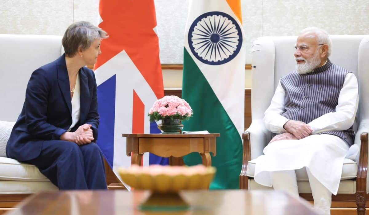 UK Foreign Secretary meets Prime Minister
