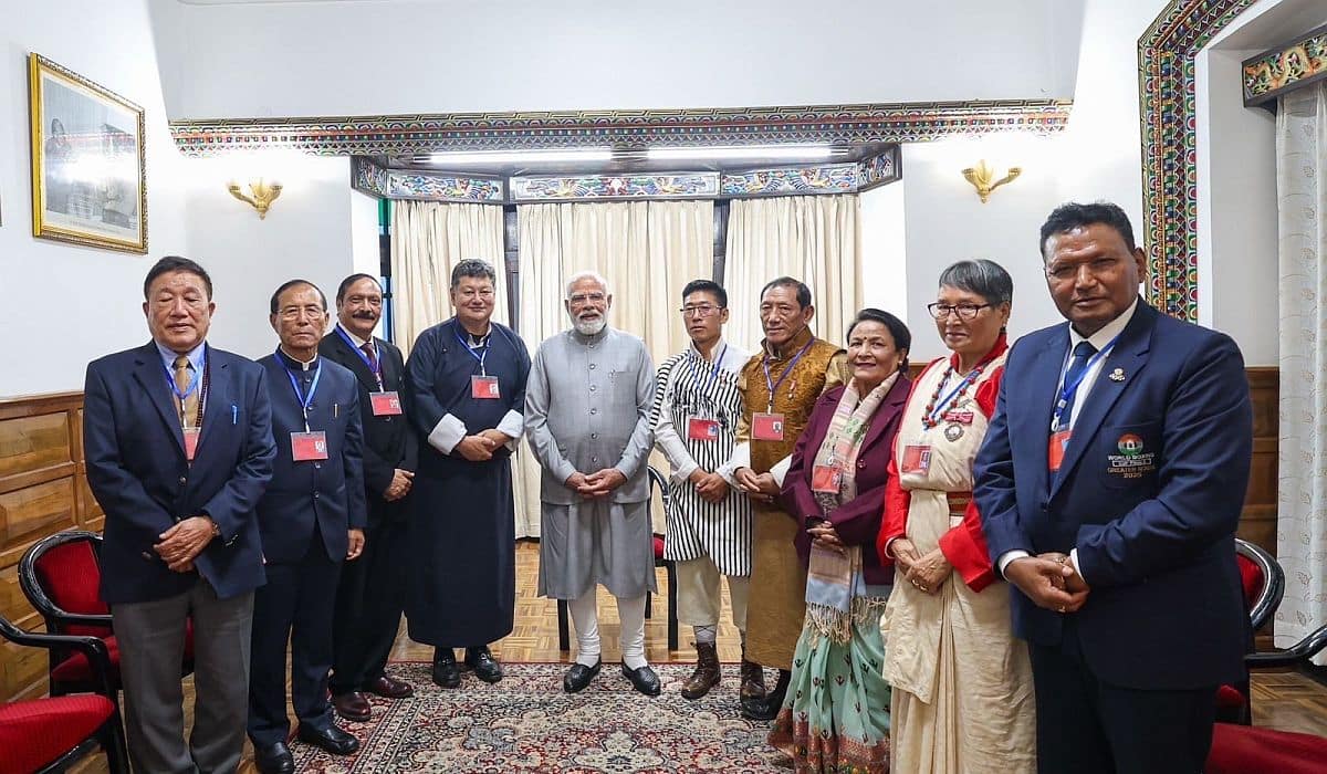Prime Minister interacts with Padma Awardees and distinguished personalities in Gangtok