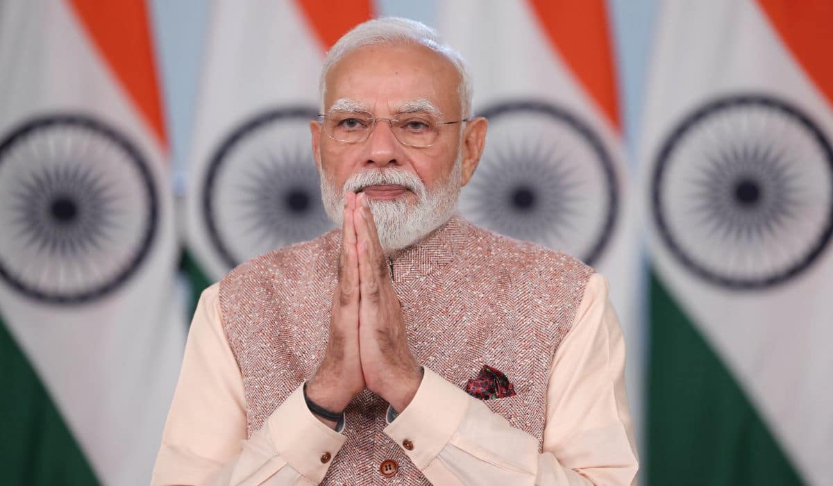 প্রধান মন্ত্রী শ্রী নরেন্দ্র মোদীনা পেরিসতা বি.এ.পি.এস. স্বামিনরায়ন হিন্দু মন্দির শঙ্গাবগী থৌরমদা তিনখিবা মীয়ামদা ৱা ঙাংখ্রে