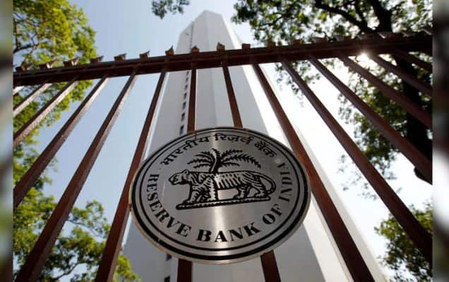 Net household financial savings rebound, India to lead growth in FY26: RBI