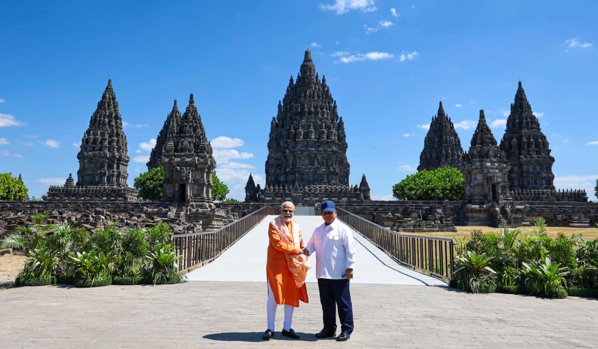 Prime Minister visits the UNESCO World Heritage Prambanan Temple Complex