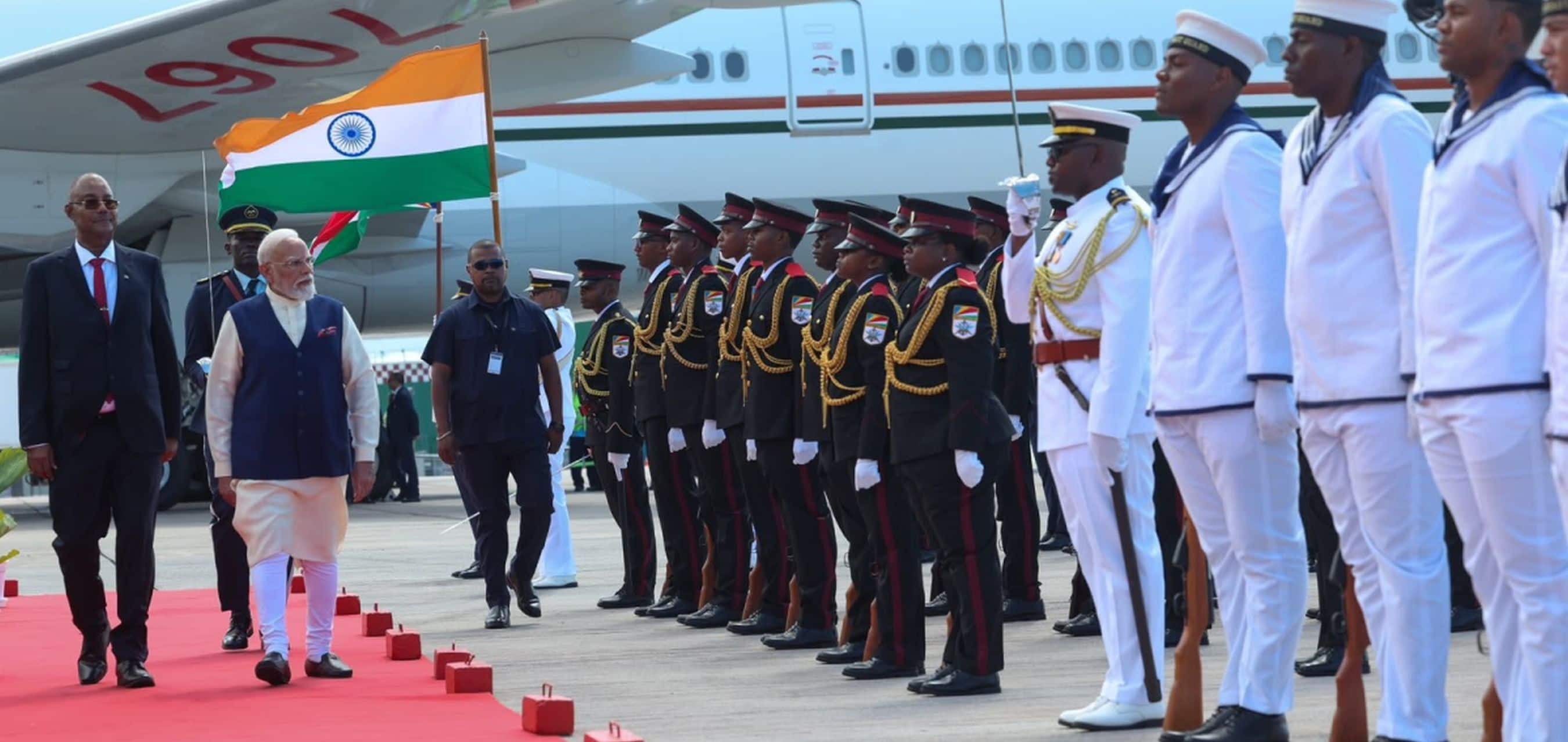 PM Modi arrives in Seychelles to a warm welcome