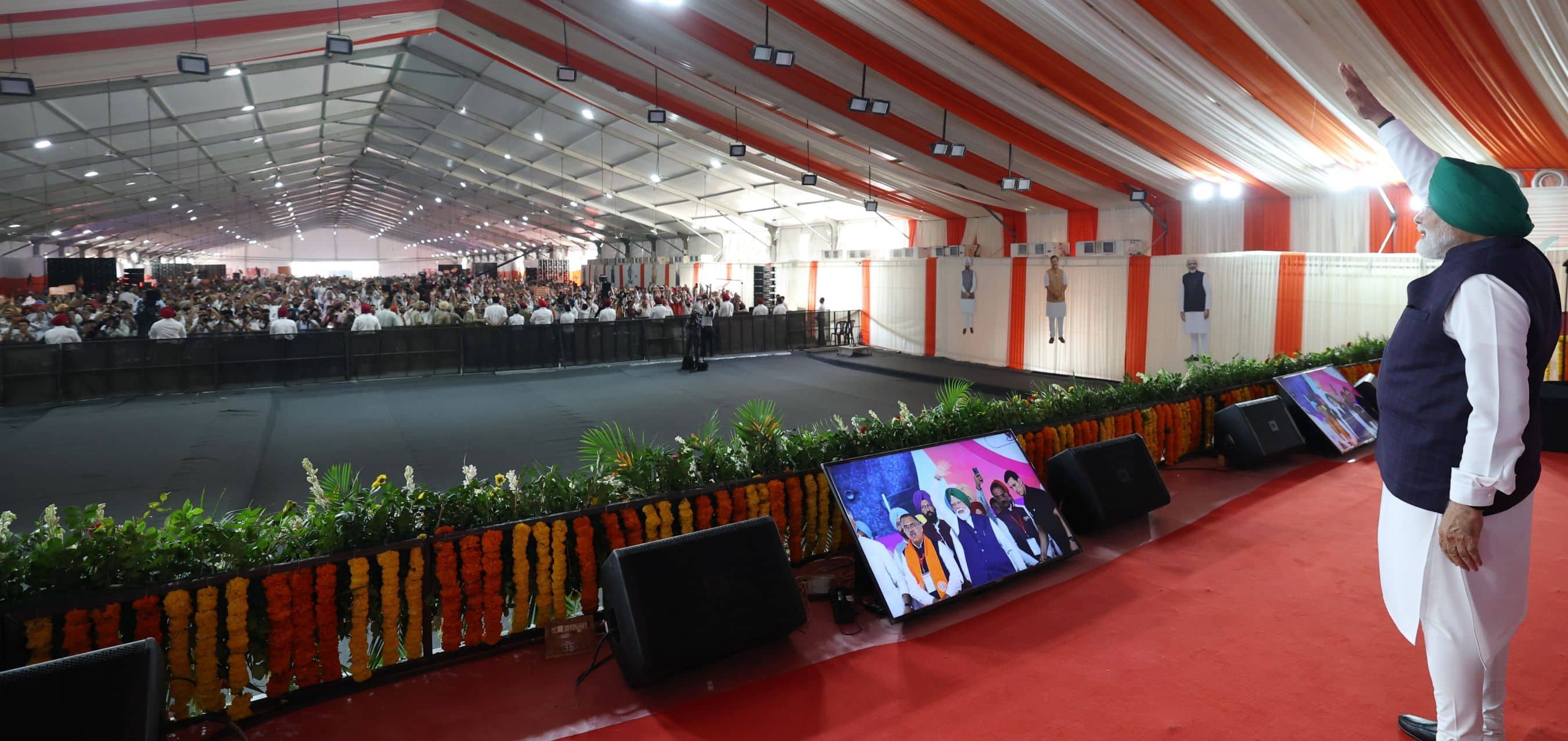 PM addresses an energy-packed public rally in Jalandhar, Punjab