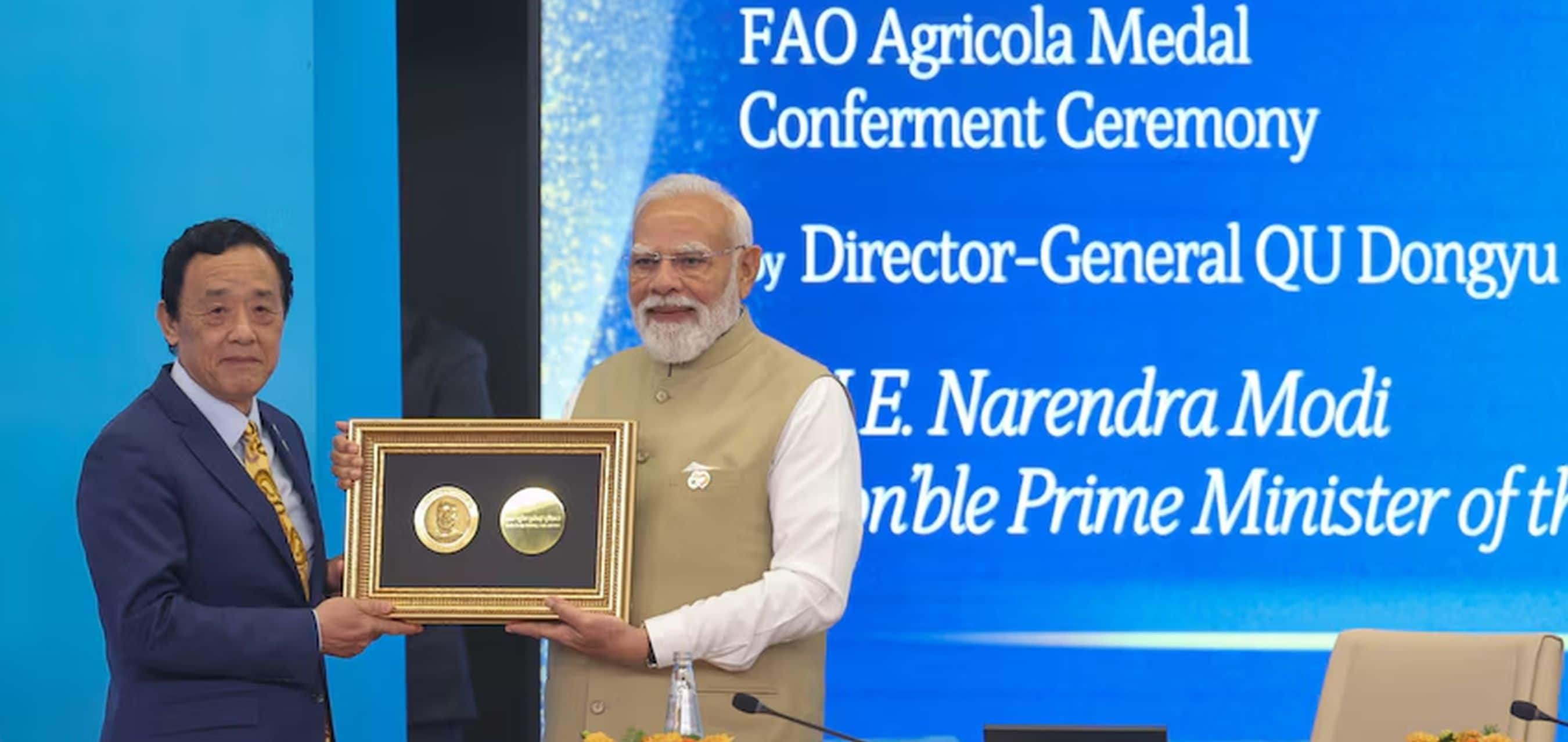 Prime Minister receives Agricola Medal from the Food and Agriculture Organization (FAO) of the United Nations in Rome