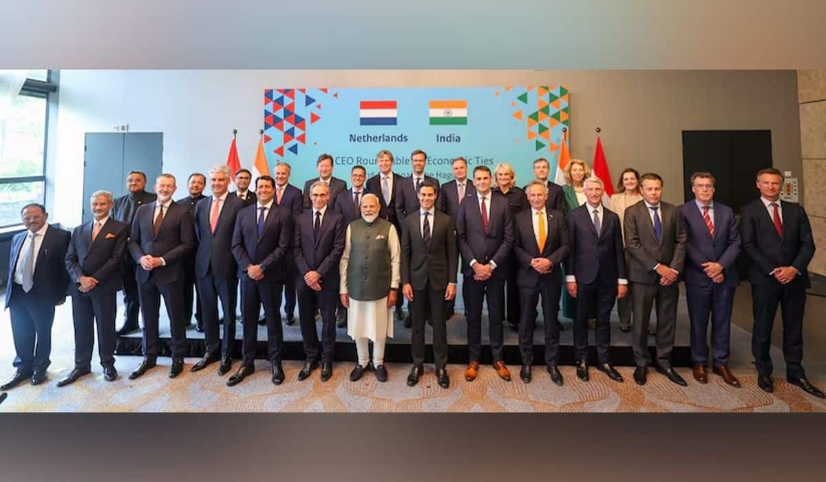 Prime Minister meets with Dutch CEOs