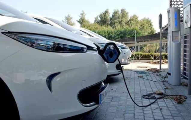 Use of EVs going up steadily: Consumption at public chargers rises by 72%