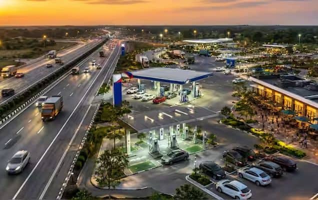 The highway is India’s new high street 