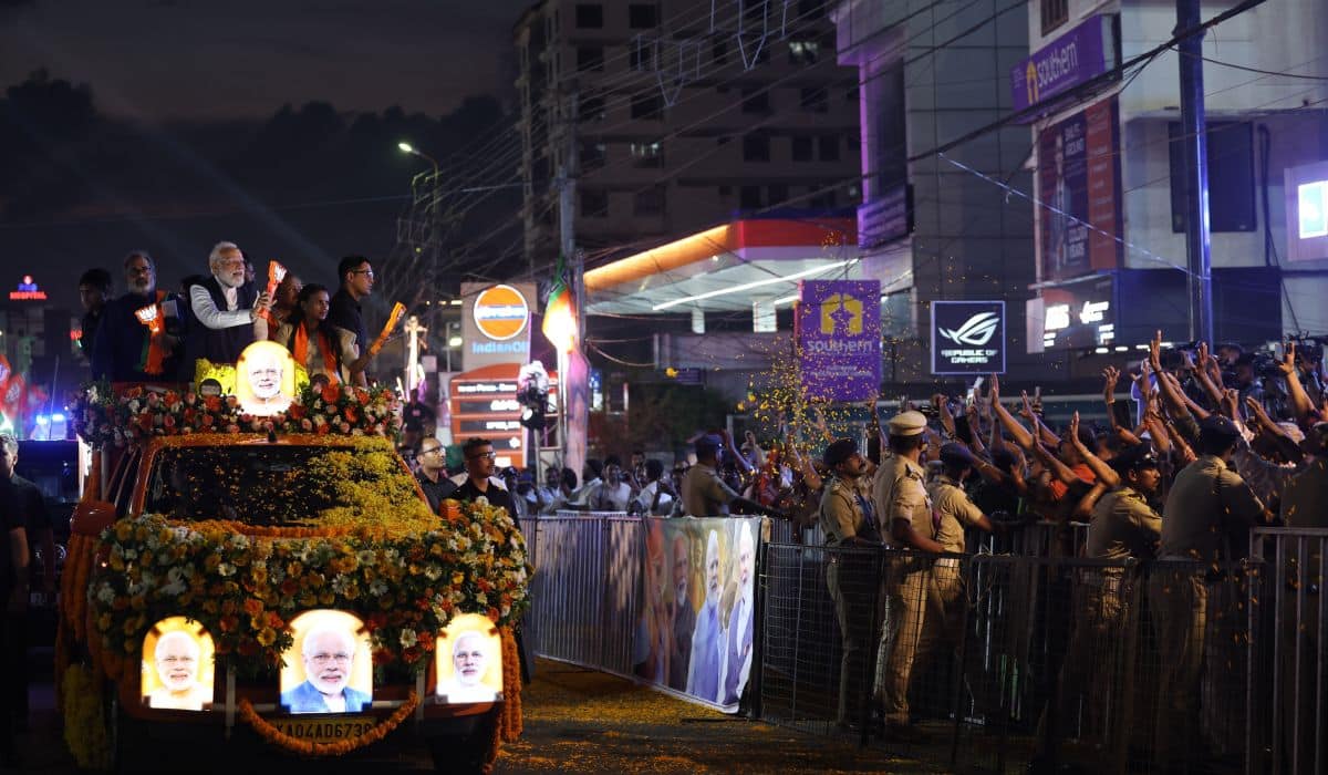 MASSIVE turnout during PM Modi's Thiruvananthapuram roadshow, strong support for NDA’s inclusive governance