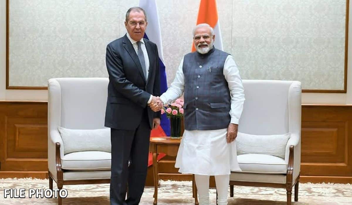 Russia’s Foreign Minister calls on Prime Minister Shri Narendra Modi