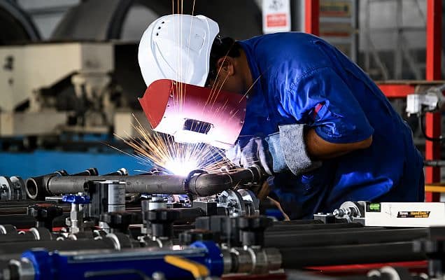Govt sets up six sector groups to fast-track ‘Make in India 2.0’ push  