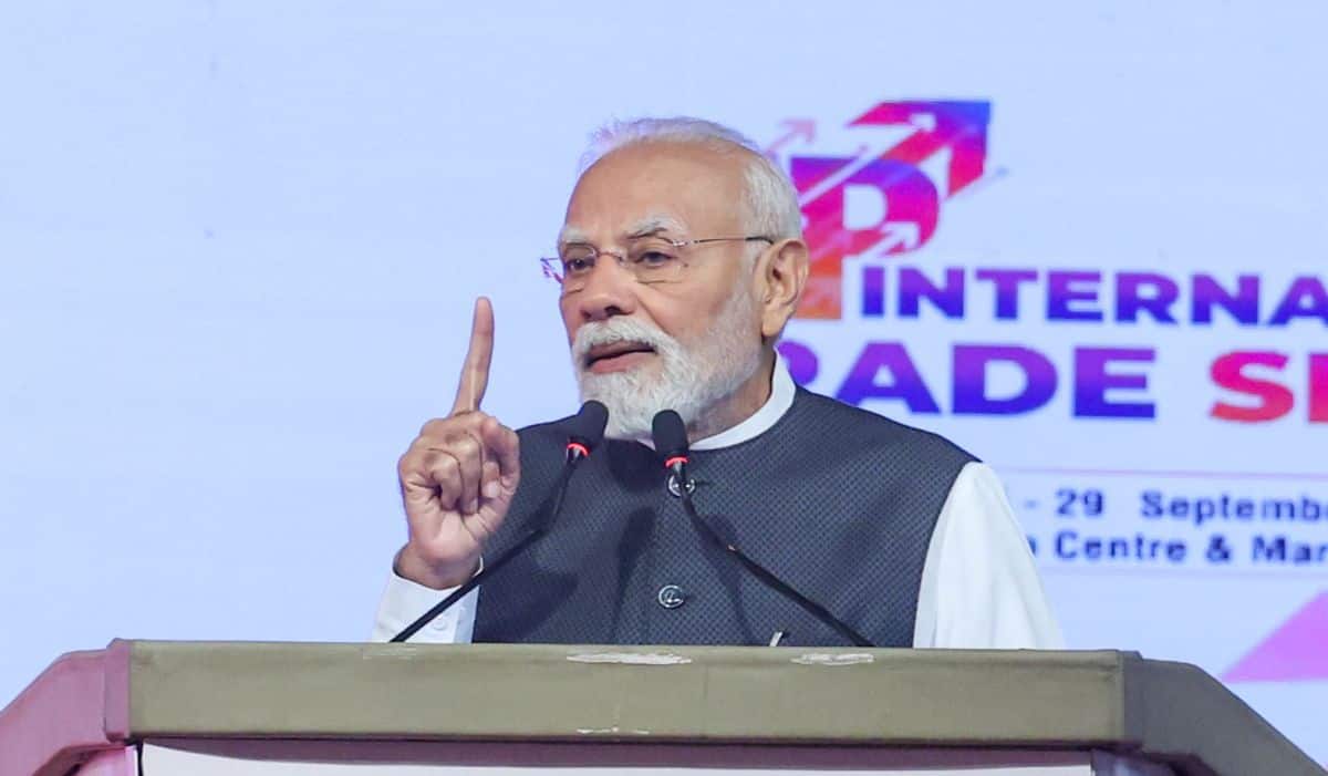 Together, with everyone’s efforts, we will build a Viksit Bharat and a Viksit Uttar Pradesh: PM Modi in Greater Noida