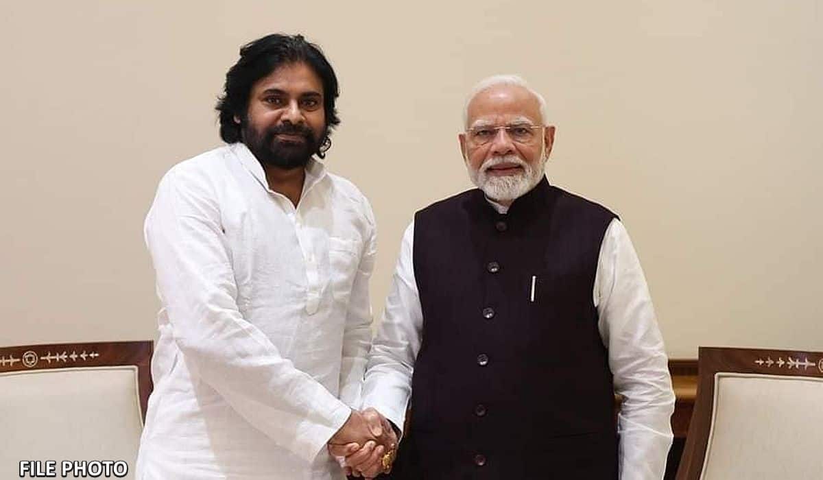 Prime Minister speaks to Andhra Pradesh Deputy Chief Minister Shri Pawan Kalyan; enquires about his well-being