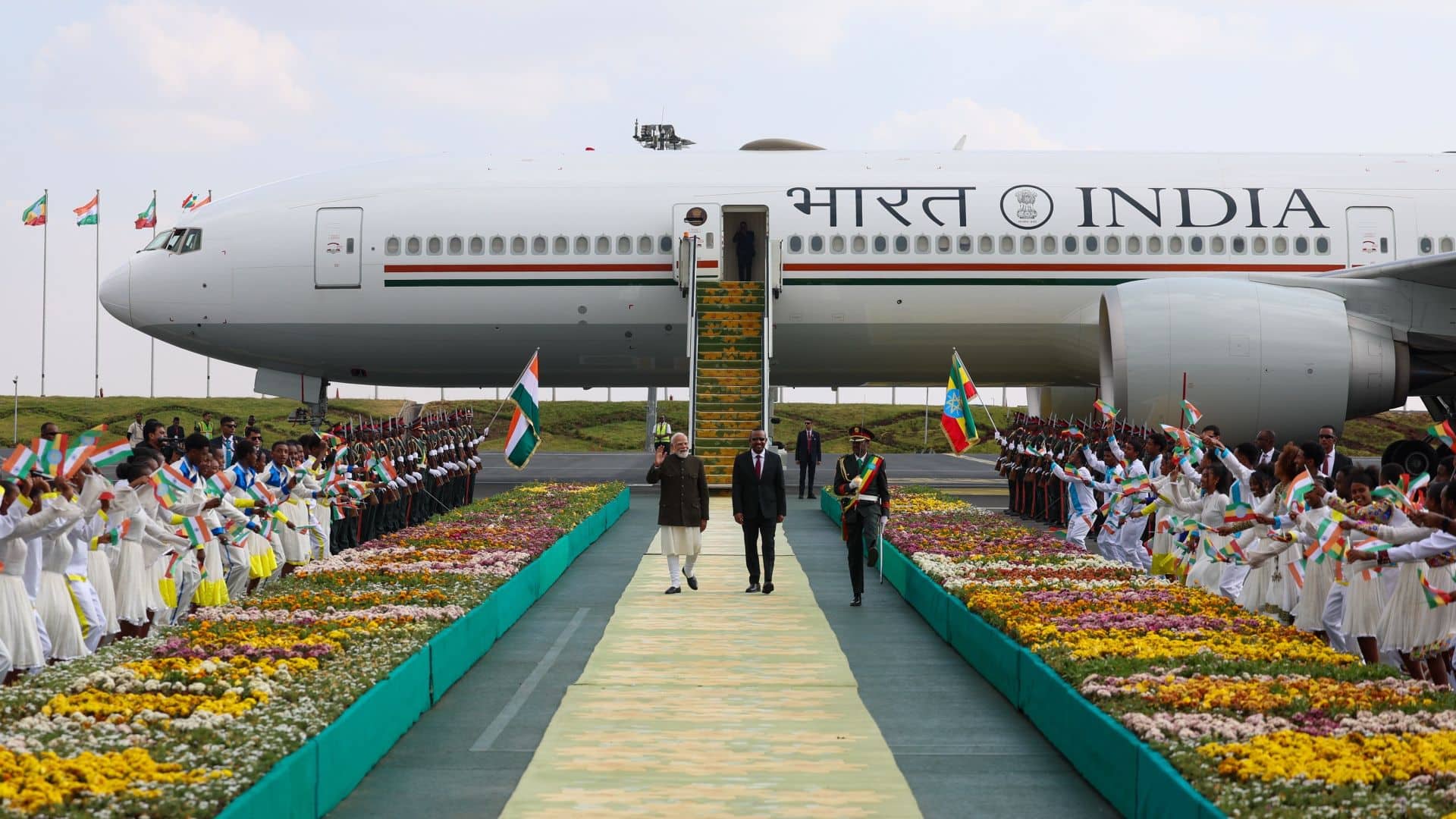 PM Modi arrives in Addis Ababa, Ethopia to a warm welcome 